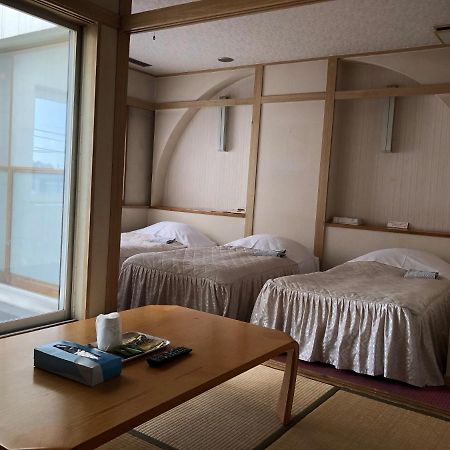 Hotel Civic Inn Sayama Bagian luar foto